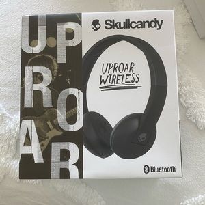 Bluetooth headphones